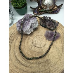 Collana Pietra del drago 4 mm