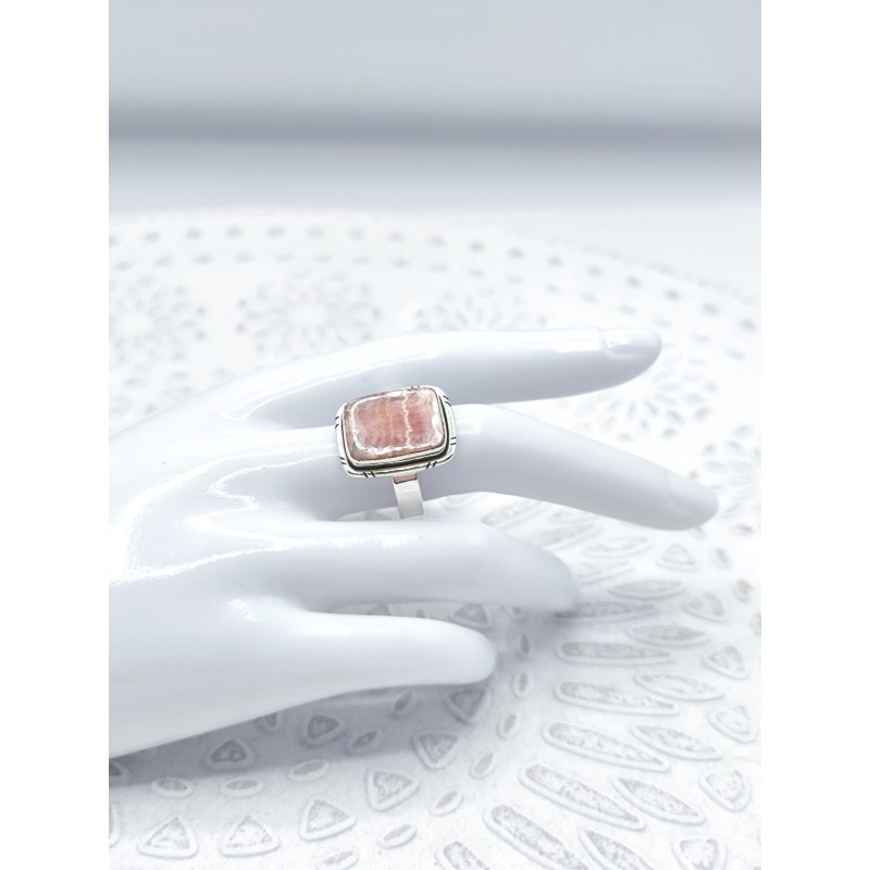 Anello regolabile in Rodocrosite Quadrato