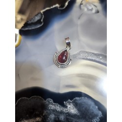 Ciondolo Goccia Granato