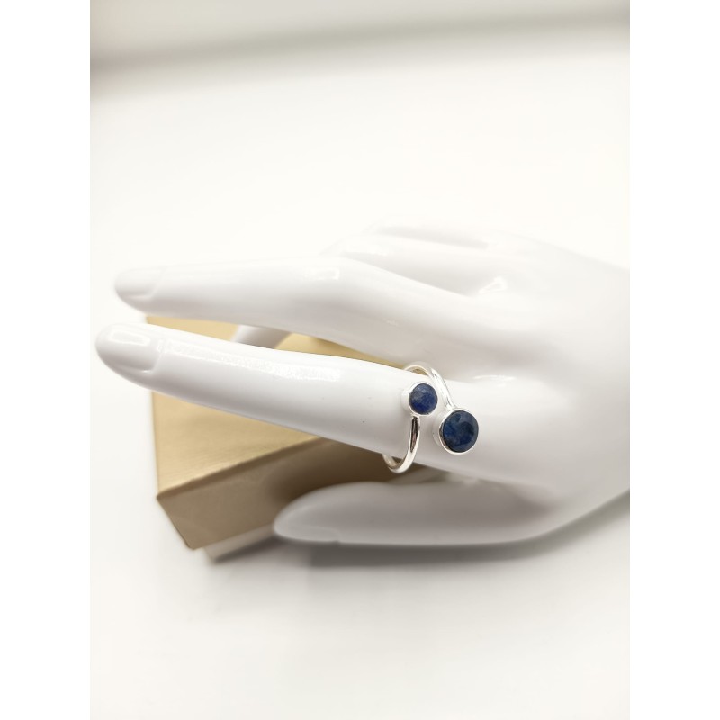 Anello Circle in Cianite