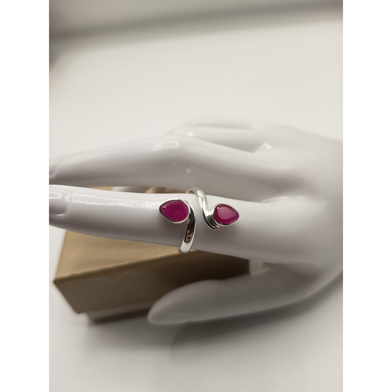 Anello Doppia Goccia in Radice di rubino sfaccettata