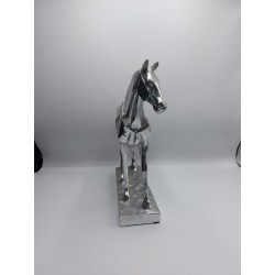 Statua del Cavallo elegante argentata